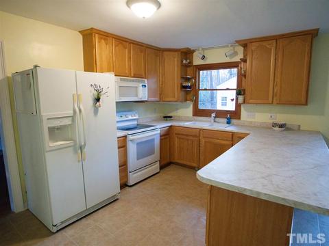 605 November St, Garner, NC 27529 photo 4