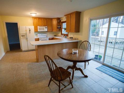 605 November St, Garner, NC 27529 photo 3