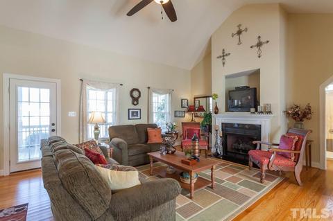 1000 Shae Ct, Garner, NC 27529 photo 4