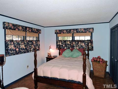 210 Lin Tilley Rd, Durham, NC 27712 photo 18