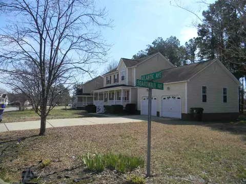 2 Atlantic Ave, Benson, NC 27504 photo 3