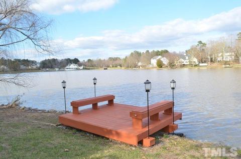 4 Shoreline Cv, Durham, NC 27703 photo 2