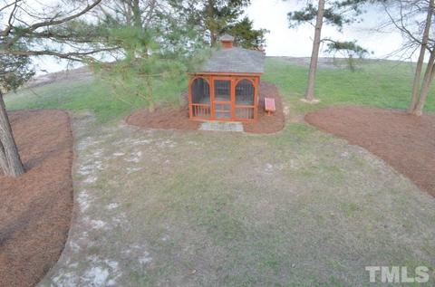 4 Shoreline Cv, Durham, NC 27703 photo 6