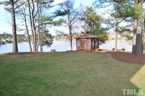 4 Shoreline Cv, Durham, NC 27703 photo 3
