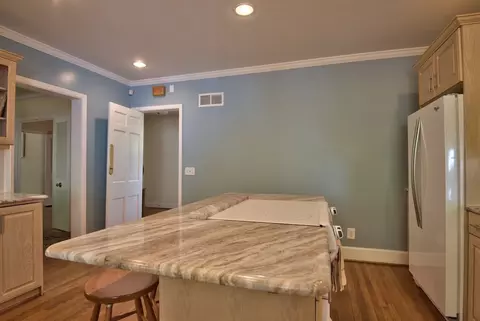 23 Beverly Dr, Durham, NC 27707 photo 6