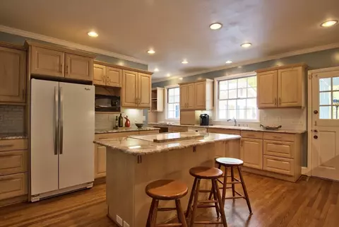 23 Beverly Dr, Durham, NC 27707 photo 5