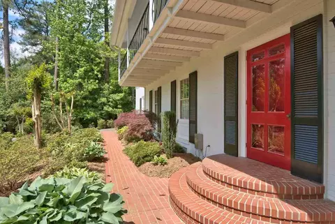 23 Beverly Dr, Durham, NC 27707 photo 2