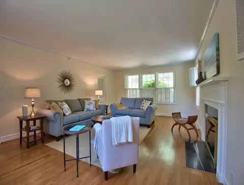 23 Beverly Dr, Durham, NC 27707 photo 7