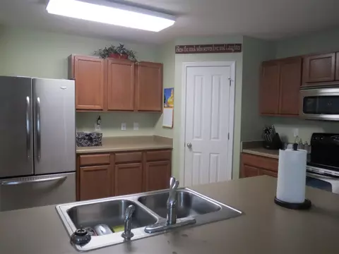 3740 Mountain Brook Cir, Durham, NC 27704 photo 6