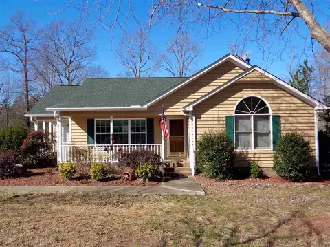1048 Olive Dr, Garner, NC 27529 photo 1