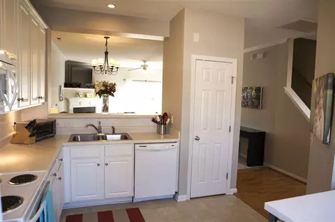 1218 Maroon Dr, Durham, NC 27713 photo 1