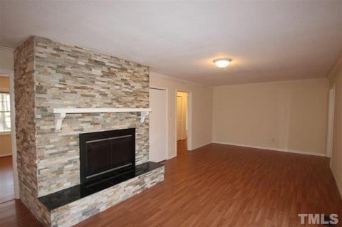 907 Torredge Rd, Durham, NC 27712 photo 4