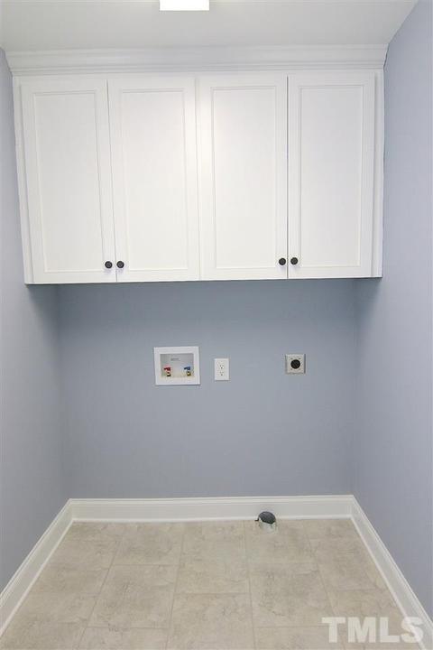 8255 Raleigh Rd, Benson, NC 27504 photo 14
