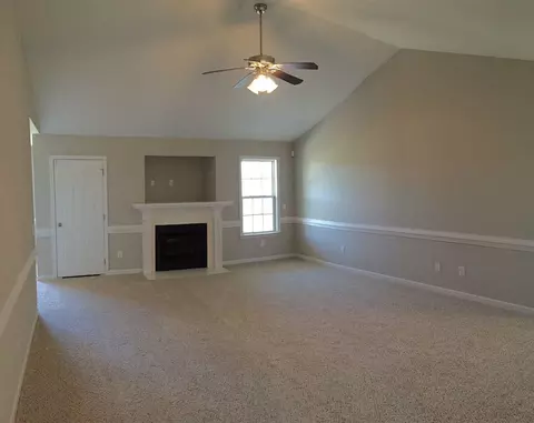 27 Macadamia Ln, Smithfield, NC 27577 photo 3