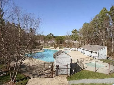 4100 Five Oaks Dr #9, Durham, NC 27707 photo 20