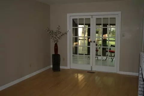 4100 Five Oaks Dr #9, Durham, NC 27707 photo 11