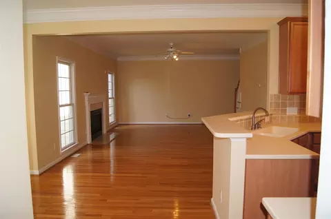 511 Scotney Cir, Durham, NC 27713 photo 4