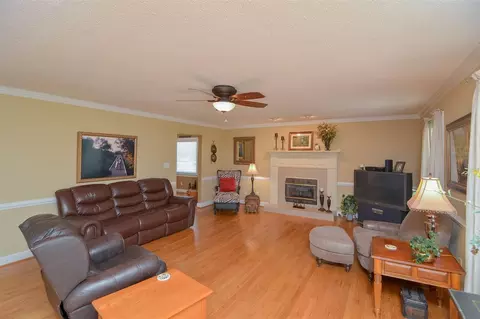 150 Beth Ln, Smithfield, NC 27577 photo 4