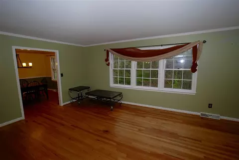 3306 Mesa Ct, Raleigh, NC 27607 photo 8