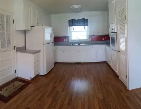 103 Castle Dr, Smithfield, NC 27577 photo 8