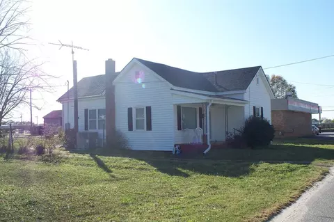 306 E Duke St, Dunn, NC 28334 photo 1