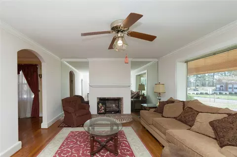 210 Benson Rd, Garner, NC 27529 photo 4
