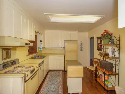 3429 Leonard St, Raleigh, NC 27607 photo 9