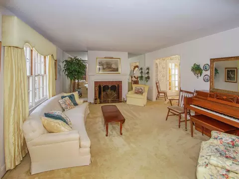 3429 Leonard St, Raleigh, NC 27607 photo 3