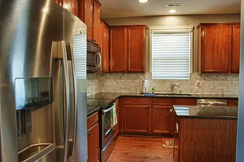 402 Glenview Ln, Durham, NC 27703 photo 13