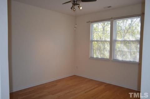 217 Grindstone Dr, Apex, NC 27502 photo 7