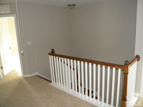 633 Hiddenbrook Dr, Durham, NC 27703 photo 15