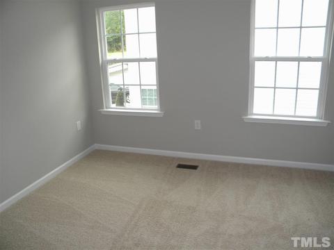 633 Hiddenbrook Dr, Durham, NC 27703 photo 14