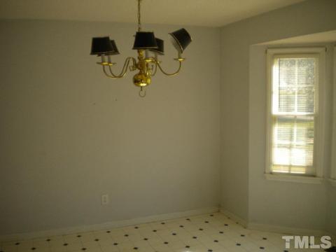 719 E Keri Dr, Garner, NC 27529 photo 4