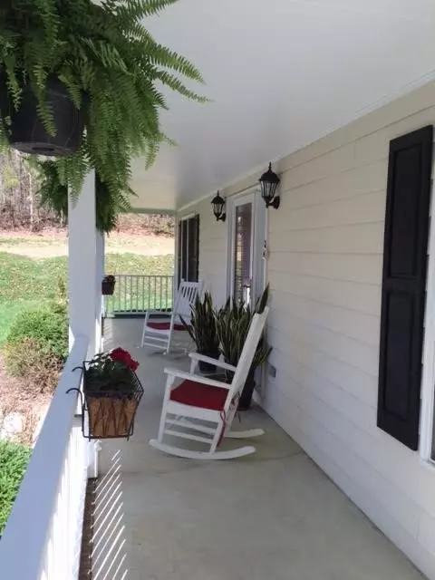 7121 Calais Dr, Durham, NC 27712 photo 4