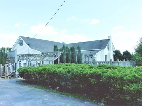 989 Scott Rd, Kenly, NC 27542 photo 2