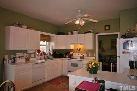 1209 Shackleton Rd, Apex, NC 27502 photo 4