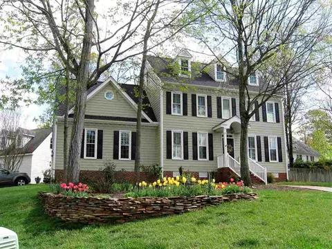 100 Custer Trl, Cary, NC 27513 photo 2