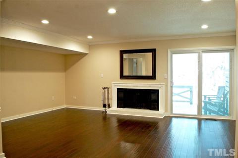 11 Willow Bridge Dr, Durham, NC 27707 photo 9