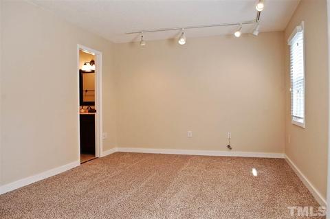 11 Willow Bridge Dr, Durham, NC 27707 photo 13