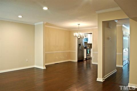 11 Willow Bridge Dr, Durham, NC 27707 photo 10