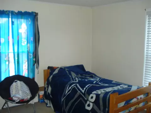105 N 12th St, Erwin, NC 28339 photo 6