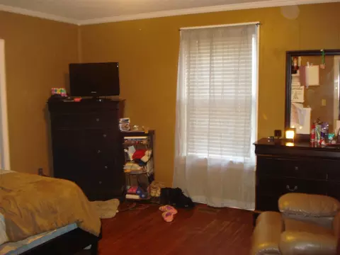 105 N 12th St, Erwin, NC 28339 photo 4