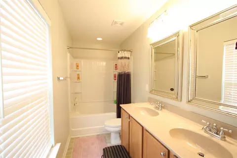 725 Champlain Ct, Cary, NC 27519 photo 21