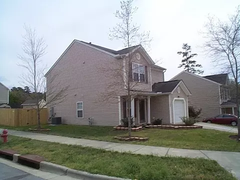 1508 Great Bend Dr, Durham, NC 27703 photo 3
