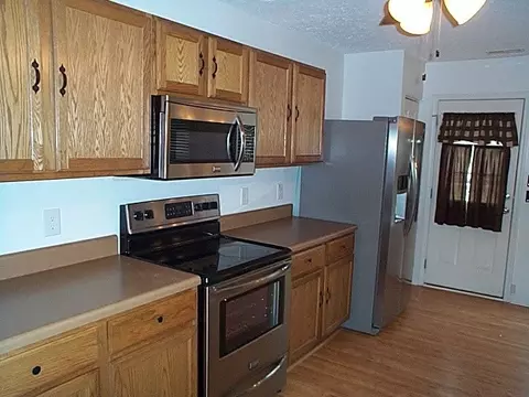 1508 Great Bend Dr, Durham, NC 27703 photo 9