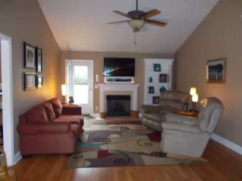 202 Olivia Way, Selma, NC 27576 photo 9