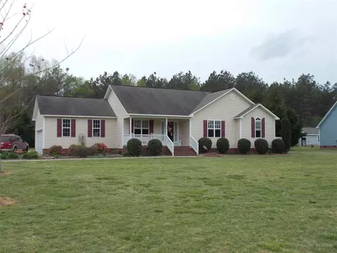 202 Olivia Way, Selma, NC 27576 photo 1