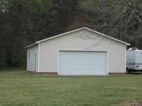 202 Olivia Way, Selma, NC 27576 photo 4