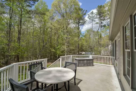 7041 Landingham Dr, Willow Spring, NC 27592 photo 9