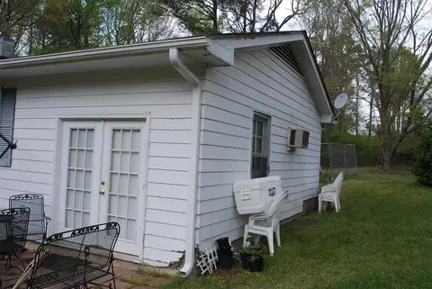 8932 Old Cascade Dr, Garner, NC 27529 photo 2